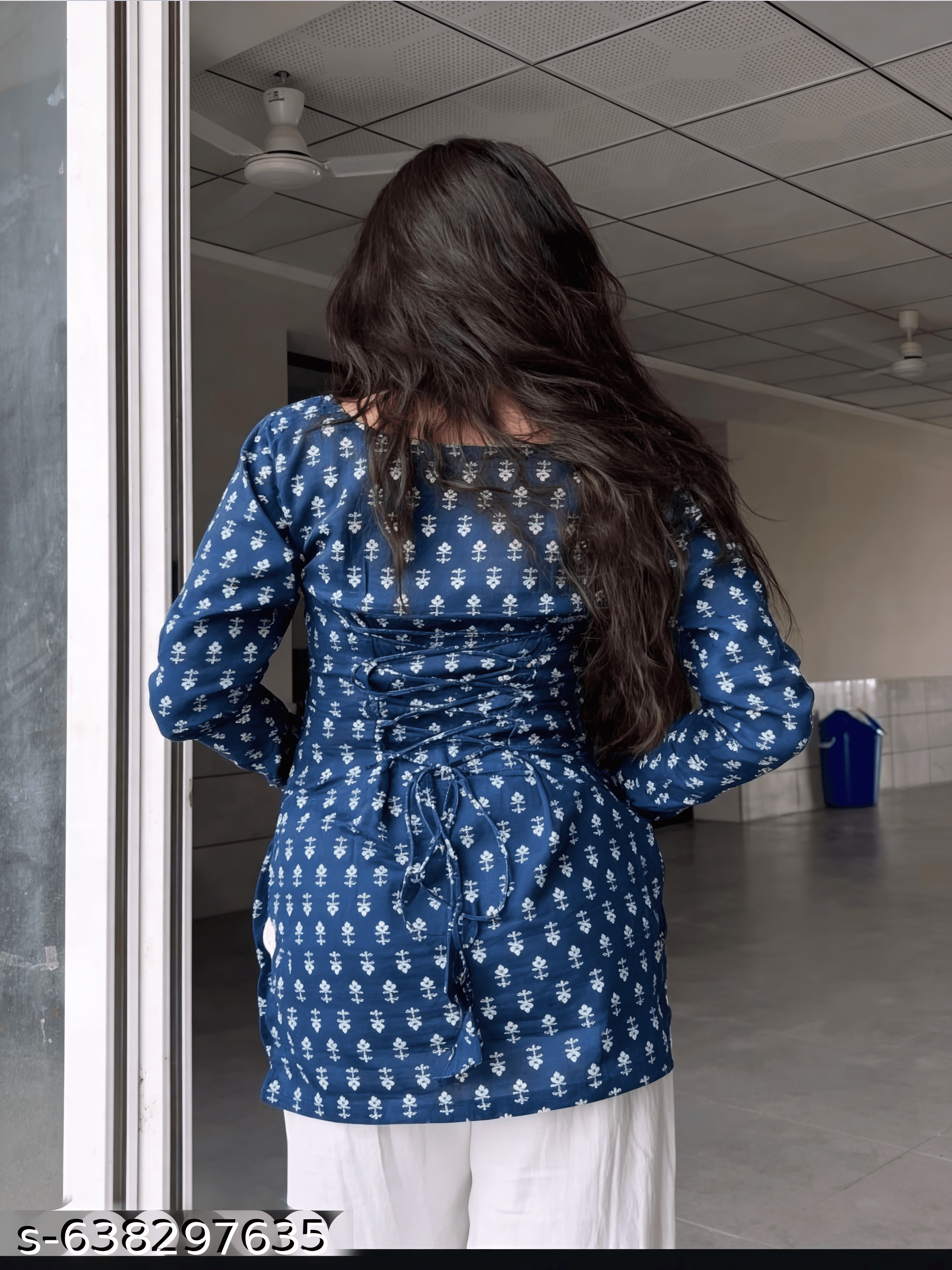 Indigo Buti Print Short Kurti — view 2